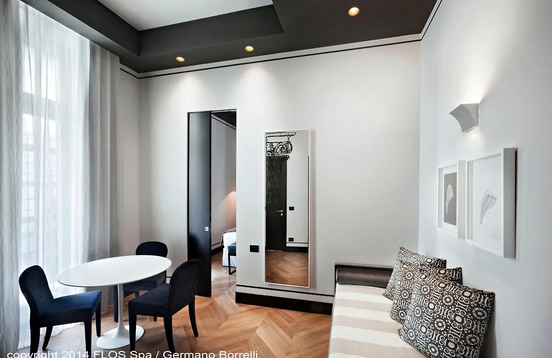 Corso 281 Luxury Suites-1